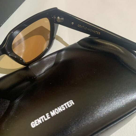Gentle Monster NABI Sunglasses - Picture 3 of 10
